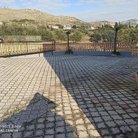 Ana Διαμέρισμα